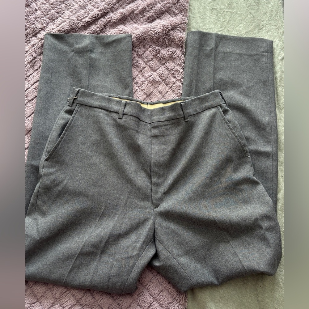 Haggar Magic Stretch Gray Pants